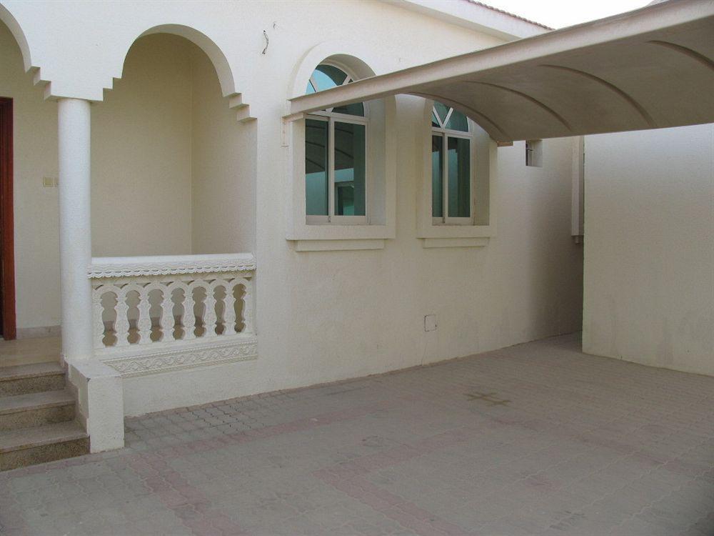 Royal Residence Hotel Apartments Umm al-Quwain Exterior photo